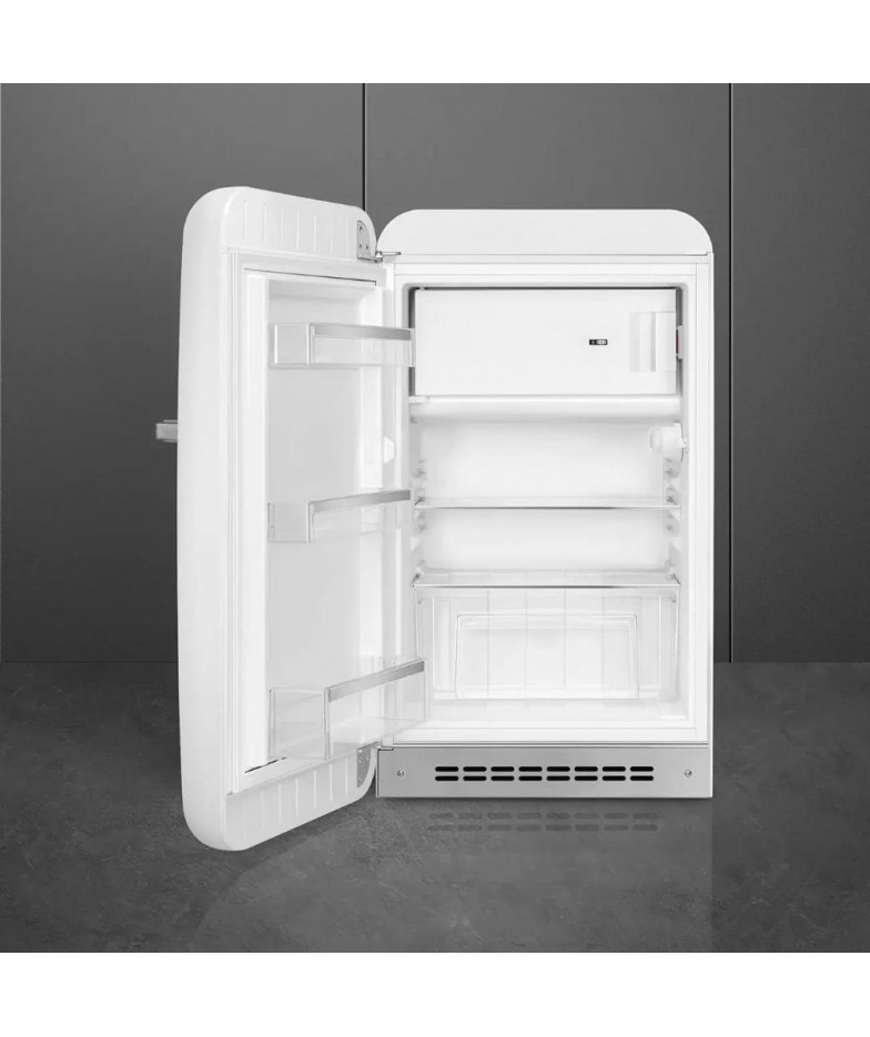 Холодильник Smeg FAB10LWH5 купить в Санкт-Петербурге и Москве