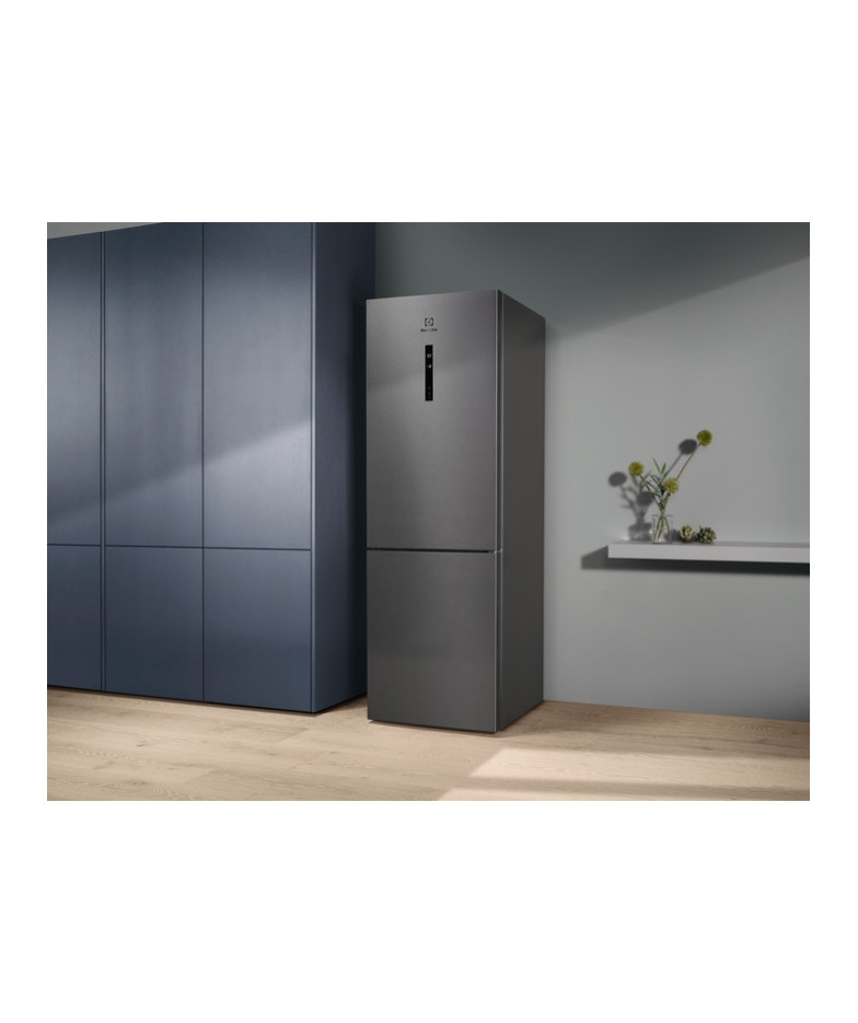 Холодильник Electrolux RNC7ME32X2 купить в Санкт-Петербурге и Москве