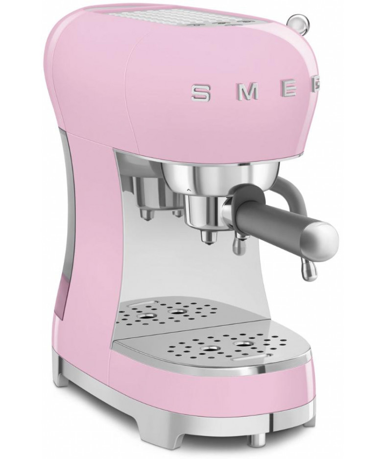 Кофемашина Smeg ECF02PKEU купить в Санкт-Петербурге и Москве