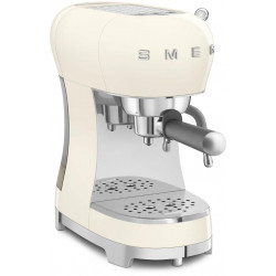 Кофемашина Smeg ECF02CREU купить в Санкт-Петербурге и Москве