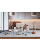Кофемашина Smeg ECF02CREU купить в Санкт-Петербурге и Москве