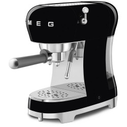 Кофемашина Smeg ECF02BLEU купить в Санкт-Петербурге и Москве