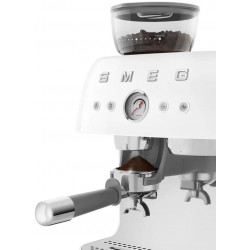 Эспрессо-кофемашина Smeg EGF03WHEU купить в Санкт-Петербурге и Москве