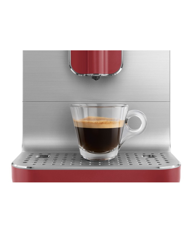 Кофемашина Smeg BCC01RDMEU купить в Санкт-Петербурге и Москве