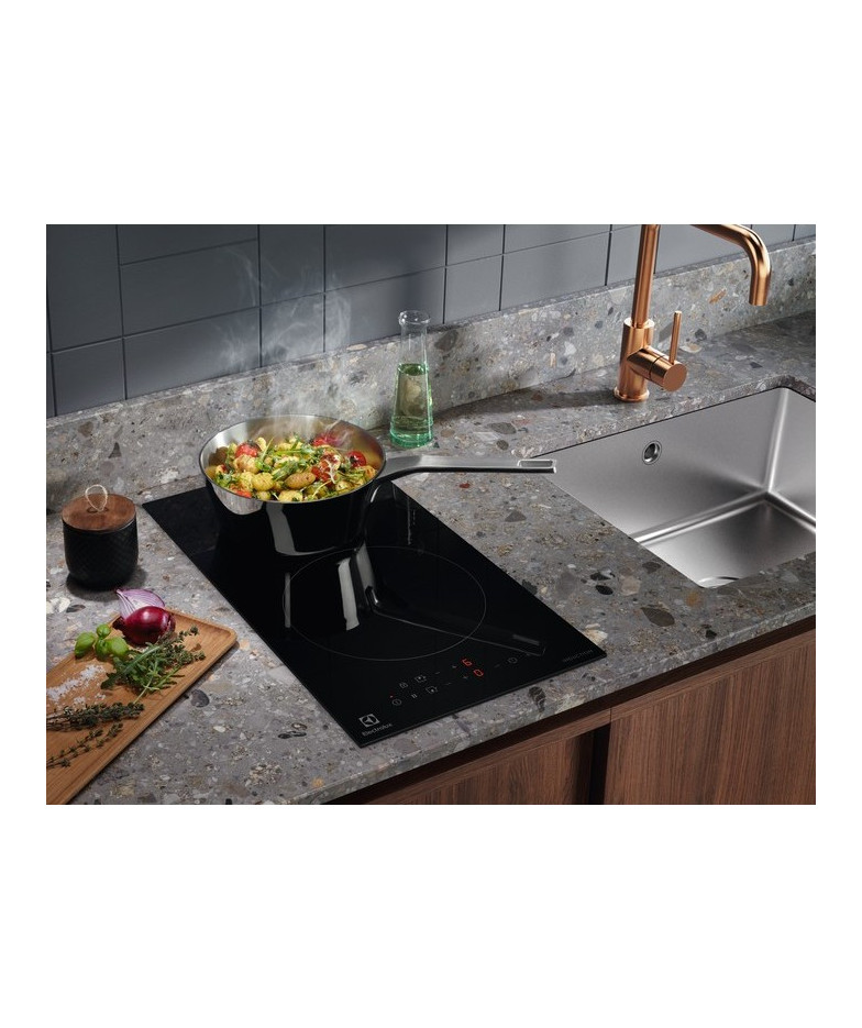 Варочная панель Electrolux LIT30231C купить в Санкт-Петербурге