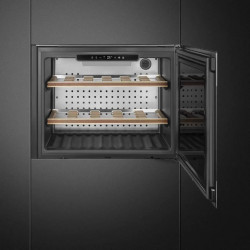 Винный холодильник Smeg CVI321X3 купить в Санкт-Петербурге