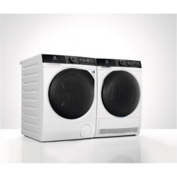 Стиральная машина Electrolux EW8F1R48B