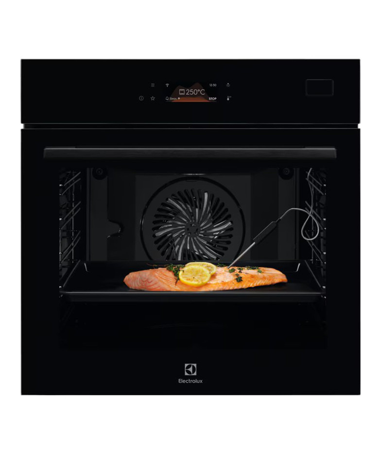Духовой шкаф Electrolux EOB8S39WZ