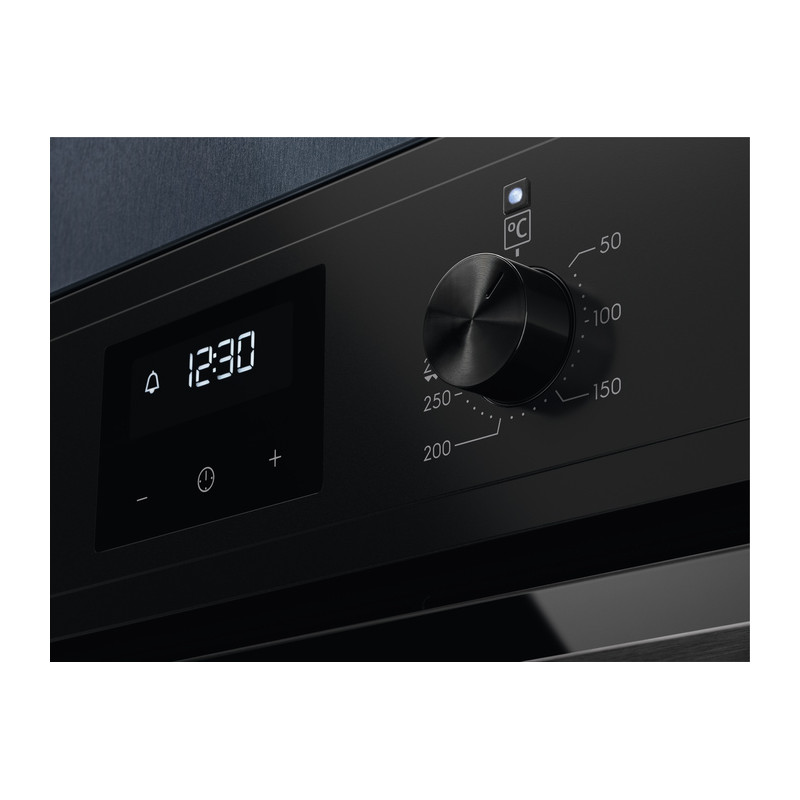 Духовой шкаф Electrolux EOF3C50H