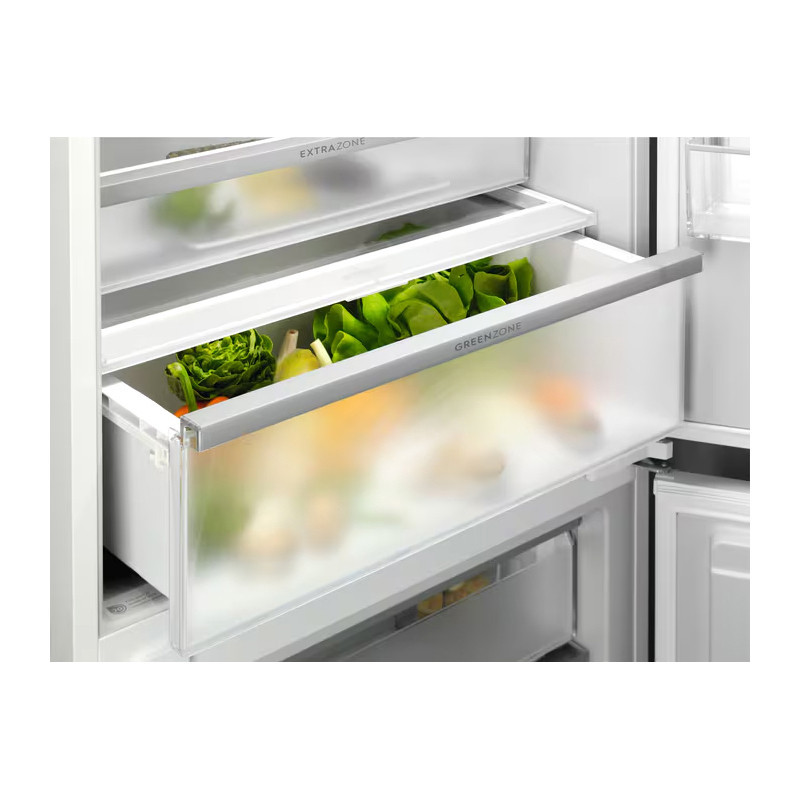 Встраиваемый холодильник Electrolux KNP7TE75S
